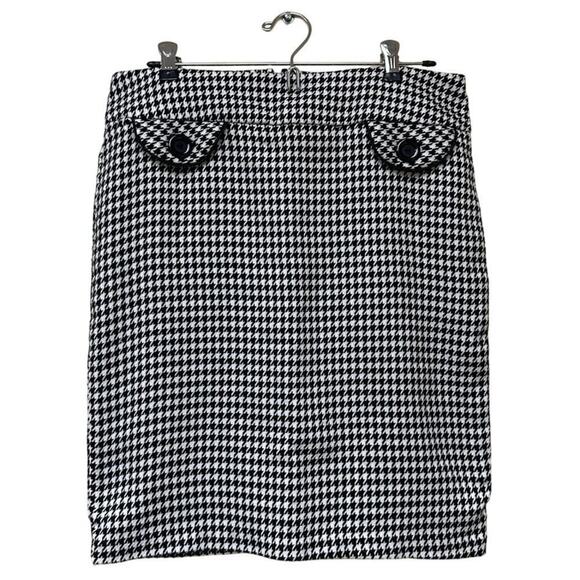 Body Central Dresses & Skirts - Black White Houndstooth Pocket Front Pencil Mini Skirt Size Large Clueless